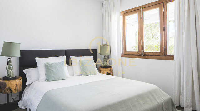 Fantastische luxe villa op Ibiza met gastenverblijf en uitzicht op zee naar Formentera te huur, Ibiza