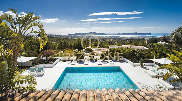 Fantastica villa di lusso a Ibiza con guest house e vista mare a Formentera in affitto, Ibiza