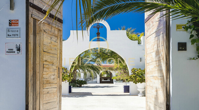 Fantastica villa di lusso a Ibiza con guest house e vista mare a Formentera in affitto, Ibiza