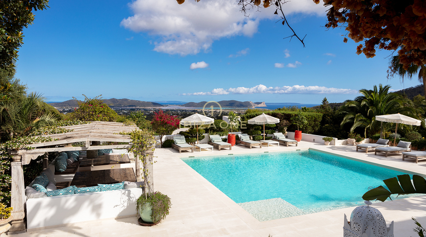 Fantastica villa di lusso a Ibiza con guest house e vista mare a Formentera in affitto, Ibiza