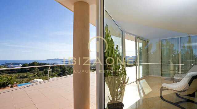 Propriété de luxe à Ibiza avec vue sur la mer - très proche des ports de luxe d'Ibiza à vendre, Ibiza - Propriété de luxe à Ibiza avec vue sur la mer - très proche des ports de luxe d'Ibiza à louer, Ibiza