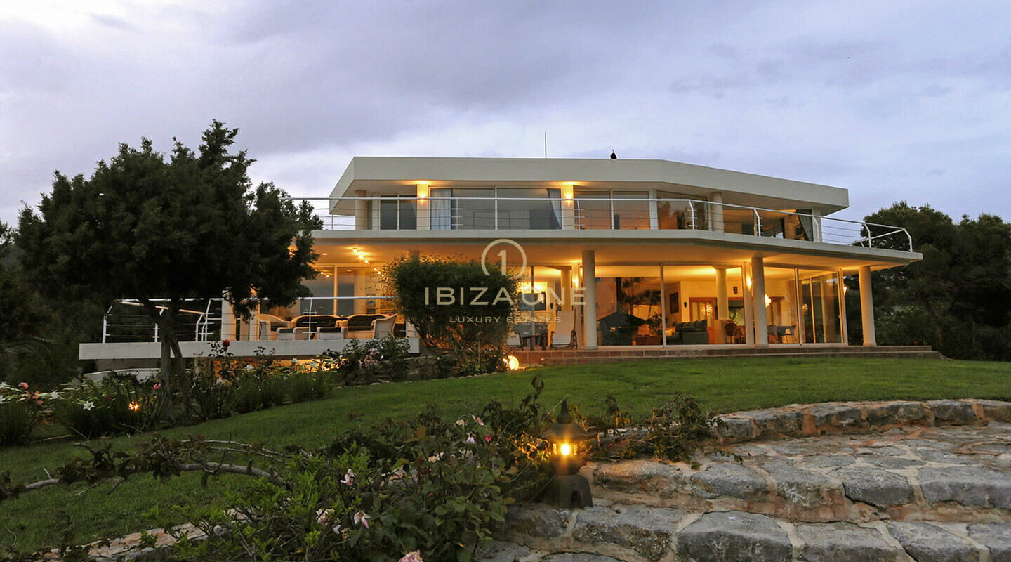 Propiedad de lujo en Ibiza con vistas al mar - muy cerca de los puertos de lujo de Ibiza en venta, Ibiza - Propiedad de lujo en Ibiza con vistas al mar - muy cerca de los puertos de lujo de Ibiza en alquiler, Ibiza