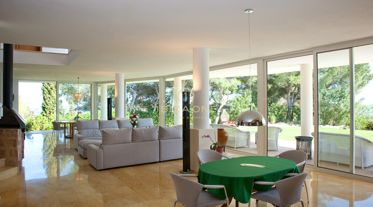 Luxusimmobilie auf Ibiza mit Meerblick – ganz in der Nähe der Luxushäfen von Ibiza zu verkaufen, Ibiza – Luxusimmobilie auf Ibiza mit Meerblick – ganz in der Nähe der Luxushäfen von Ibiza zu vermieten, Ibiza