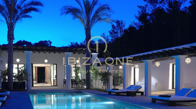 Mooie Blakstad villa op Ibiza te koop, Ibiza - Mooie Blakstad villa op Ibiza te huur, Ibiza