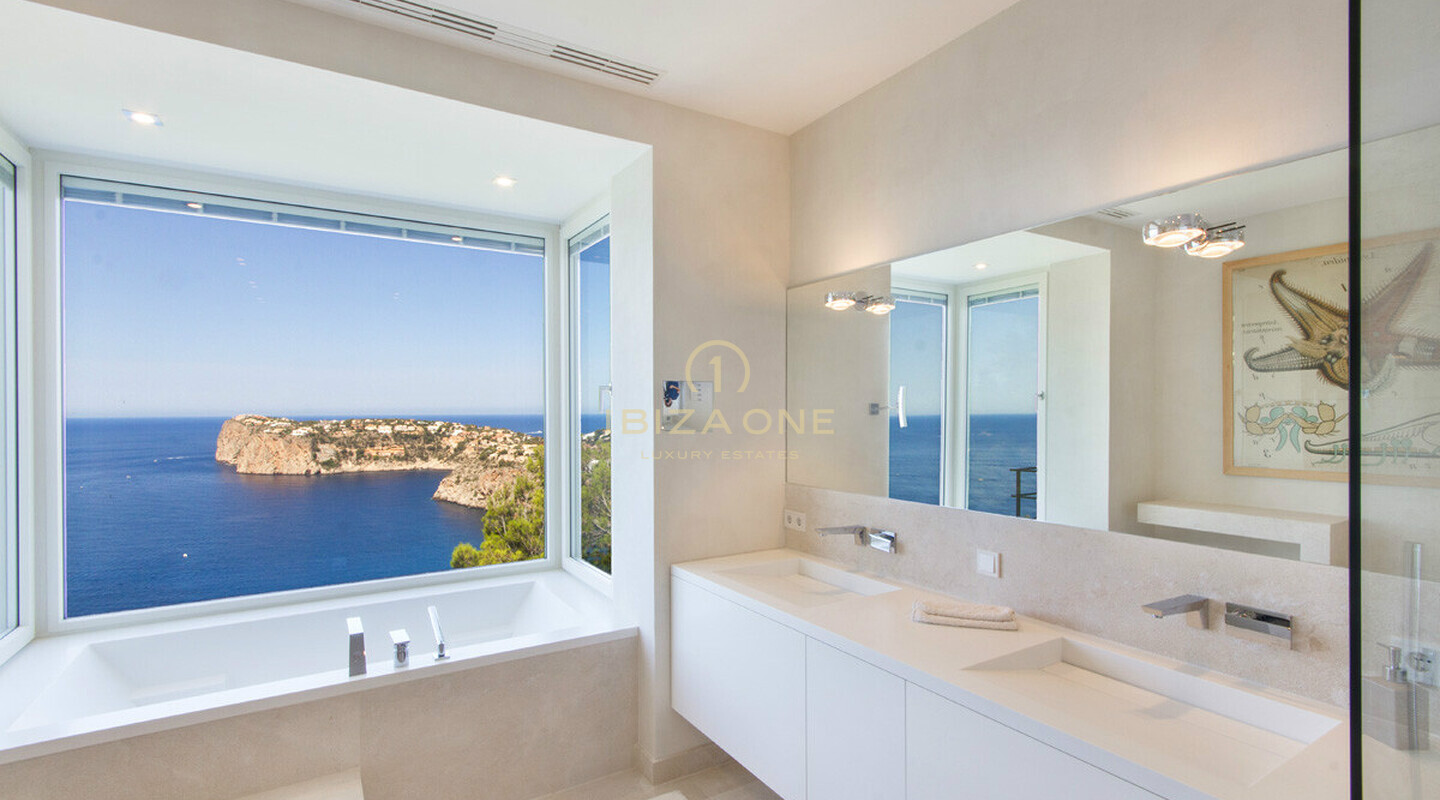 Luxe villa met zeezicht op Mallorca te koop, Mallorca - Luxe villa met zeezicht op Mallorca te huur, Mallorca