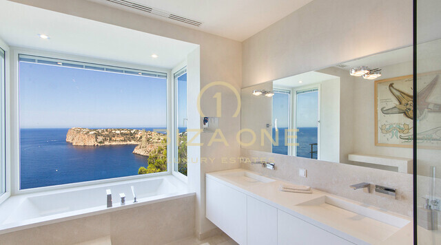 Luxurious sea view villa in Mallorca for sale, Mallorca - Luxurious sea view villa in Mallorca for rent, Mallorca
