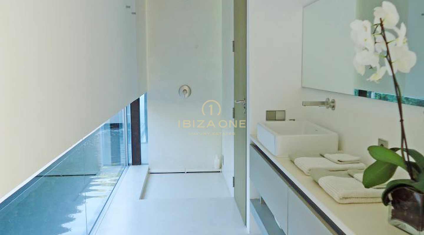 Luxe en spectaculaire designvilla op Ibiza met zeezicht te koop, Ibiza - Luxe en spectaculaire designvilla op Ibiza met zeezicht te huur, Ibiza