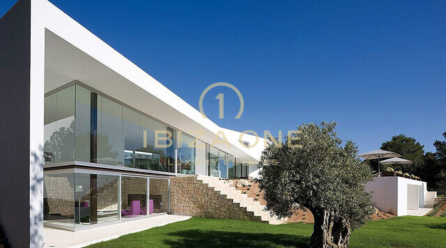 Luxuriöse und spektakuläre Designervilla auf Ibiza mit Meerblick zu verkaufen, Ibiza - Luxuriöse und spektakuläre Designervilla auf Ibiza mit Meerblick zu vermieten, Ibiza