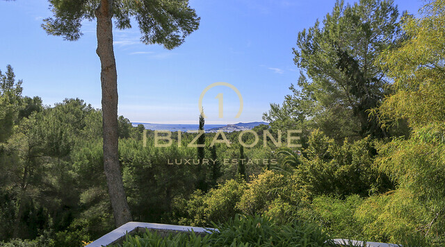 Blakstad Luxusfinca auf Ibiza / Can Furnet mit Blick auf Ibiza-Stadt und das Meer zu vermieten, Ibiza