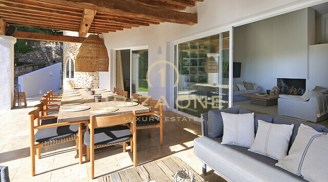 Blakstad Luxe Finca op Ibiza / Can Furnet met uitzicht op Ibiza-stad en de zee te huur, Ibiza