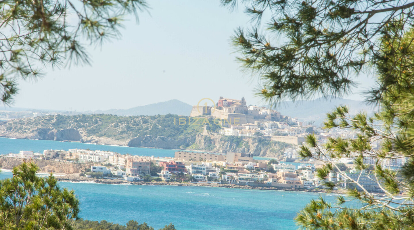 Exclusive plot for the construction of a luxury villa in Ibiza / Cap Martinet with building license for sale, Ibiza - Exclusive plot for the construction of a luxury villa in Ibiza / Cap Martinet with building license for rent, Ibiza