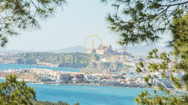 Exklusives Grundstück für den Bau einer Luxusvilla in Ibiza / Cap Martinet mit Baugenehmigung zu verkaufen, Ibiza - Exklusives Grundstück für den Bau einer Luxusvilla in Ibiza / Cap Martinet mit Baugenehmigung zu vermieten, Ibiza