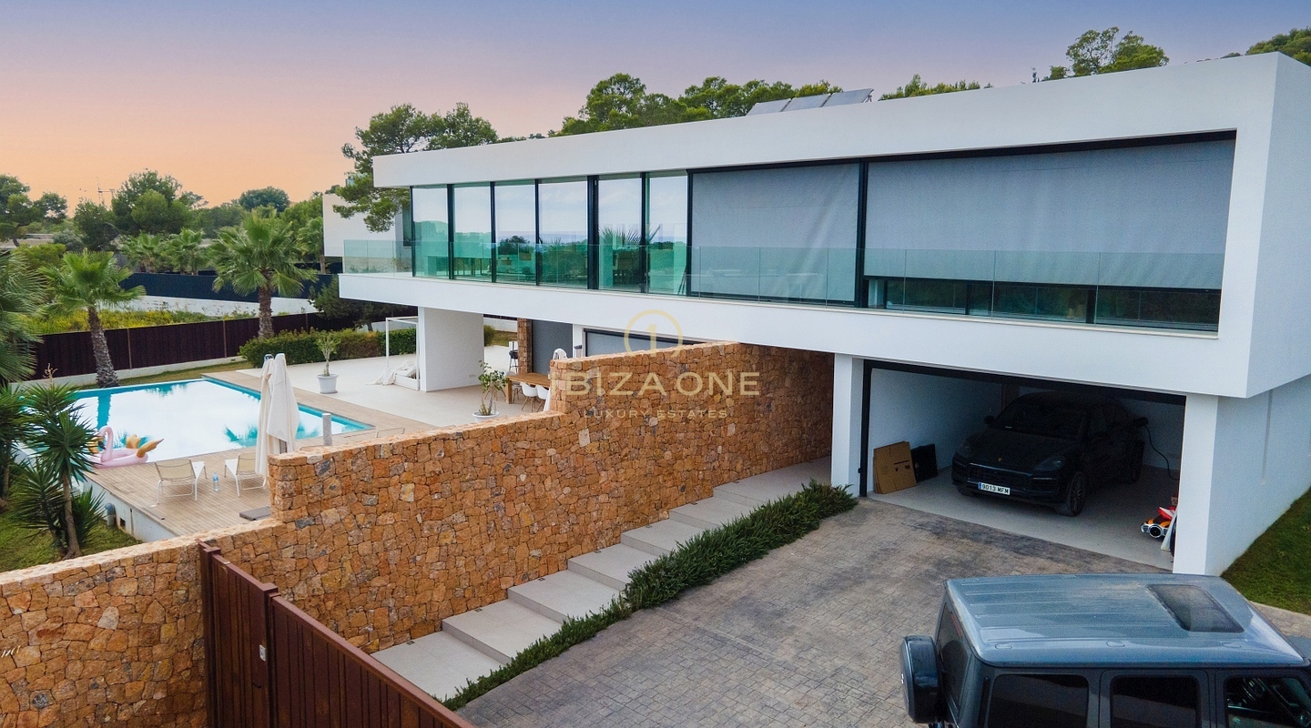 Verfijnd modern leven in Vista Alegre te koop