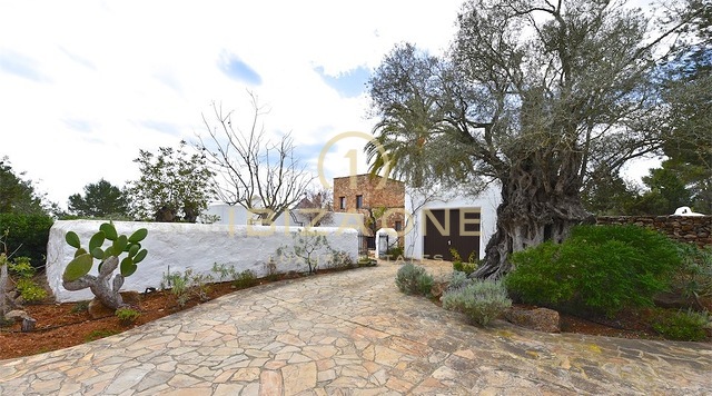 Finca storica di Ibiza a Ibiza vicino a Santa Eulalia in vendita, Ibiza - Finca storica di Ibiza a Ibiza vicino a Santa Eulalia in affitto, Ibiza