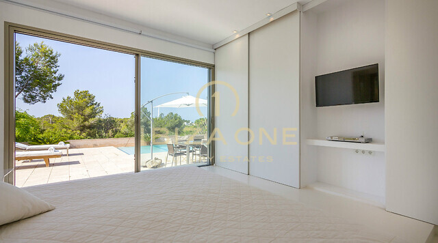 Villa de luxe de 2 chambres à Ibiza près du Cap Martinet avec vue sur la mer à louer, Ibiza
