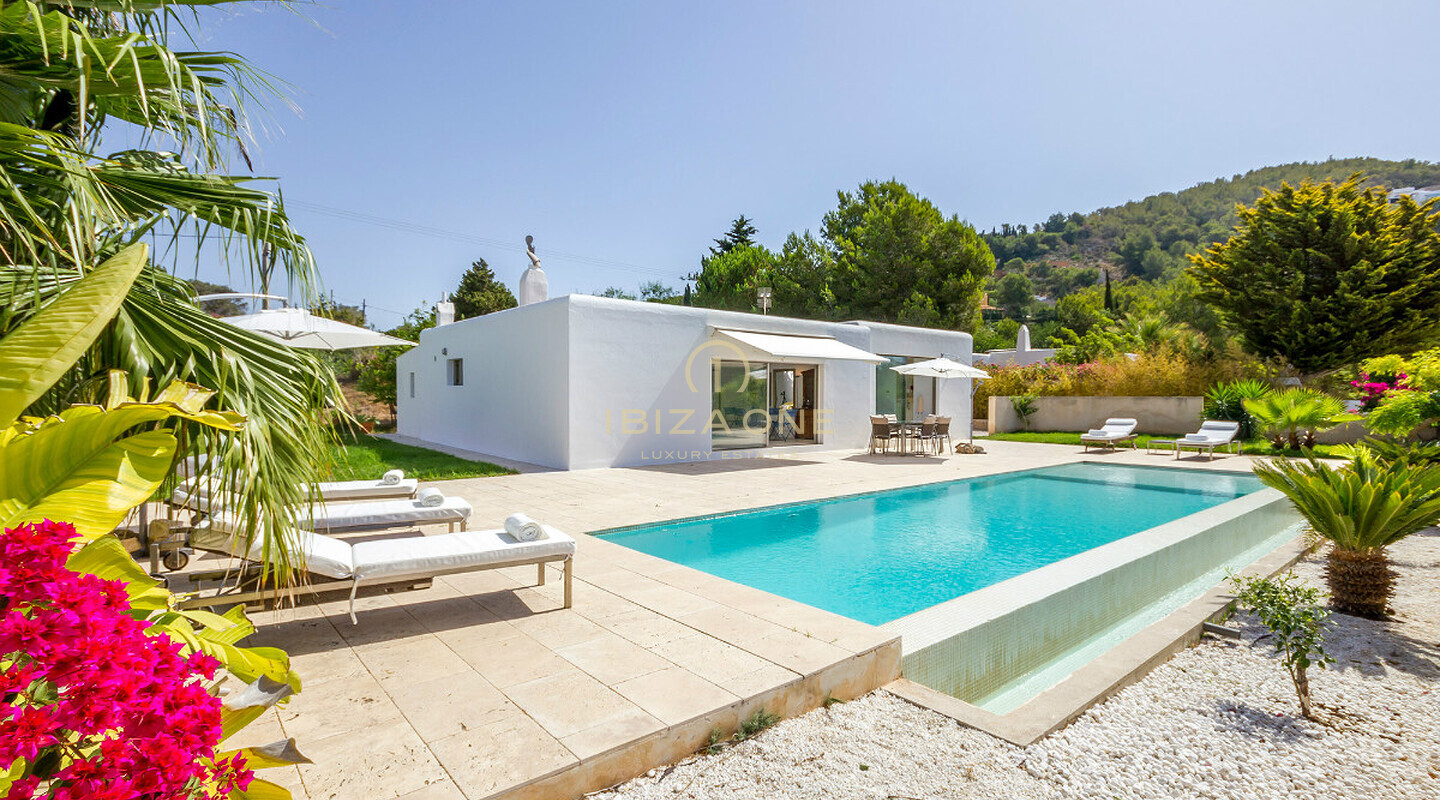 Villa di lusso con 2 camere da letto a Ibiza vicino a Cap Martinet con vista mare vicino a Ibiza in affitto, Ibiza