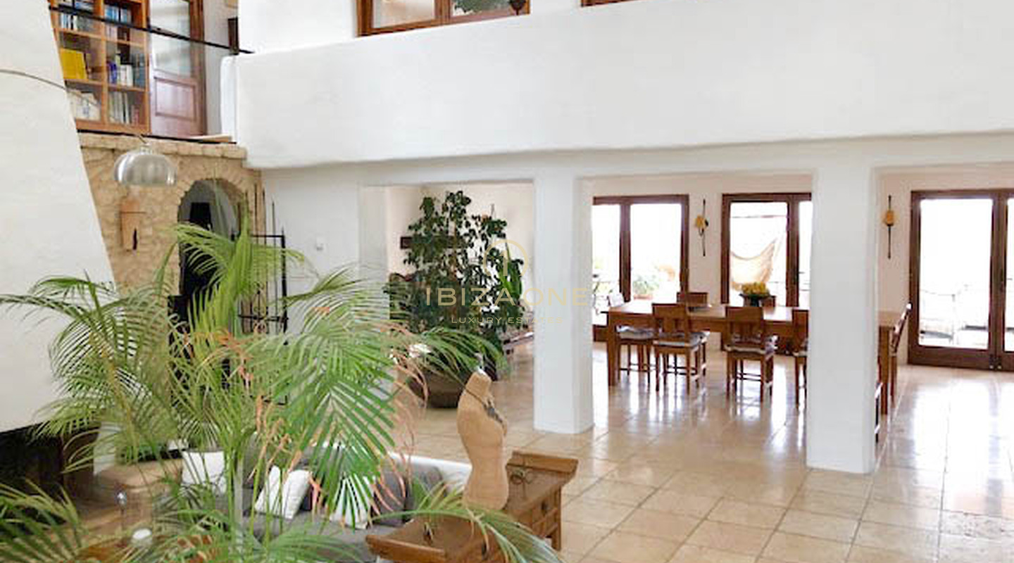 Beautiful finca in Ibiza near San Carlos in Morna Valley with guest house for sale, Ibiza - Beautiful finca in Ibiza near San Carlos in Morna Valley with guest house for rent, Ibiza