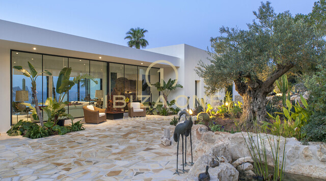 Moderne Luxusvilla auf Ibiza mit Blick auf Es Vedra, das Meer und die Landschaft zu verkaufen, Ibiza - Moderne Luxusvilla auf Ibiza mit Blick auf Es Vedra, das Meer und die Landschaft zu vermieten, Ibiza