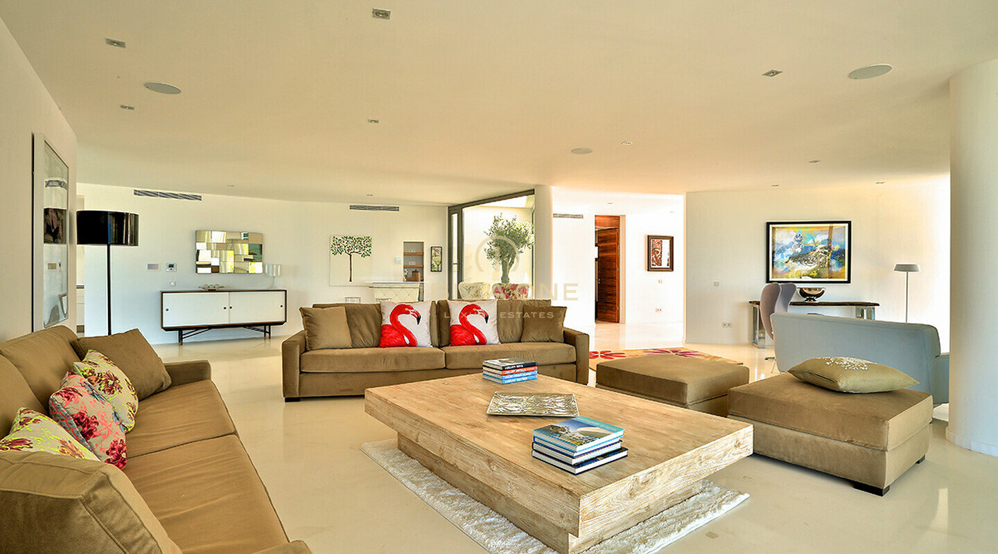 Moderne luxe villa in Vista Alegre / Es Cubells met uitzicht op zee tot Formentera te huur, Ibiza