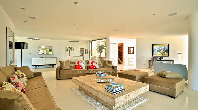 Moderne luxe villa in Vista Alegre / Es Cubells met uitzicht op zee tot Formentera te huur, Ibiza