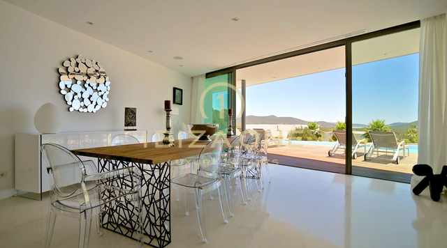 Moderne luxe villa in Vista Alegre / Es Cubells met uitzicht op zee tot Formentera te huur, Ibiza