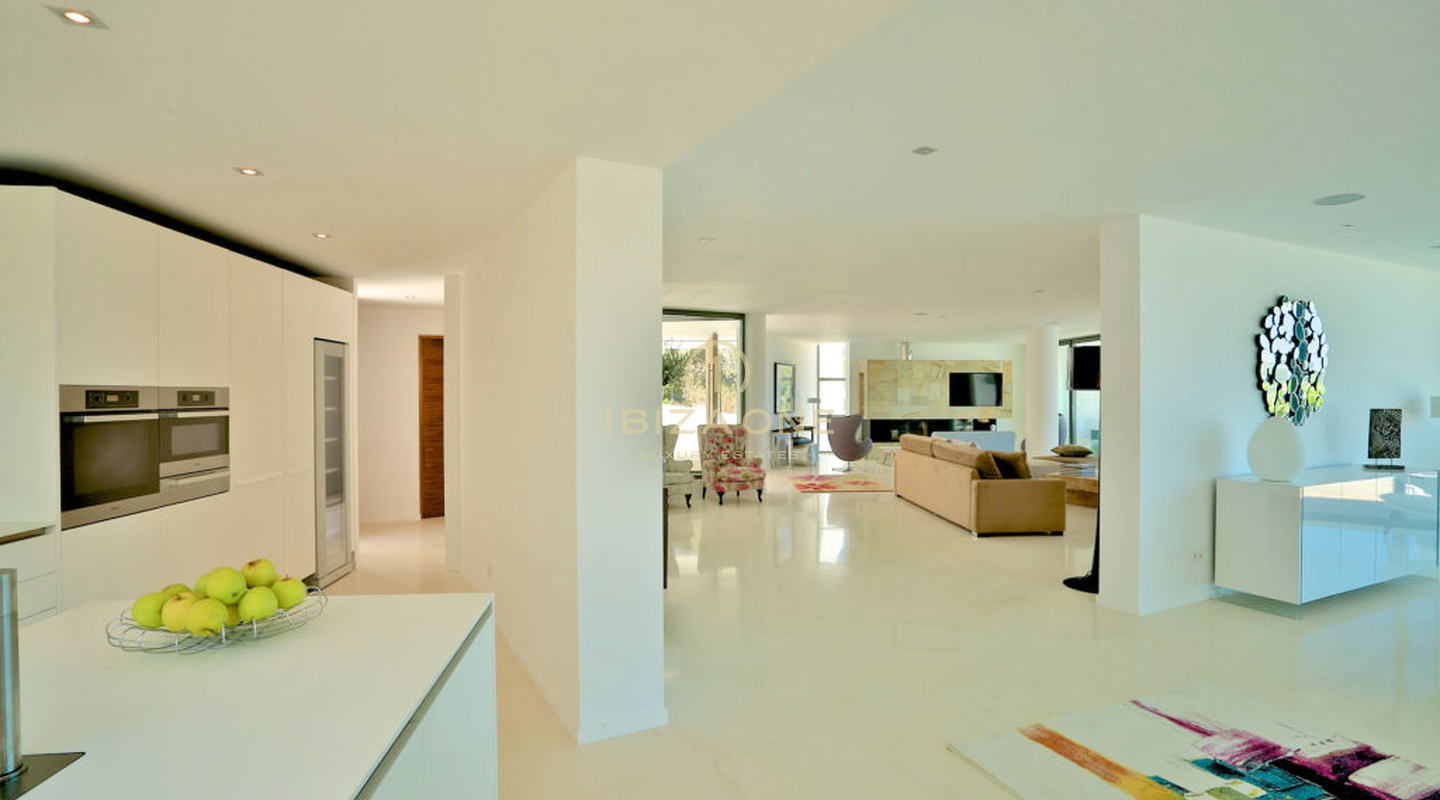 Moderne luxe villa in Vista Alegre / Es Cubells met uitzicht op zee tot Formentera te huur, Ibiza