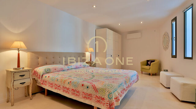 Moderne luxe villa in Vista Alegre / Es Cubells met uitzicht op zee tot Formentera te huur, Ibiza