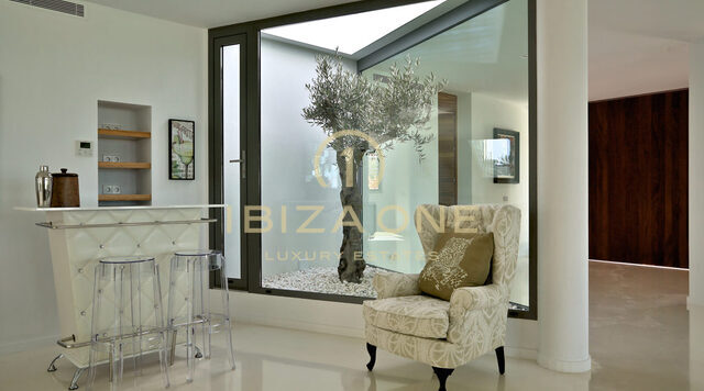 Moderne luxe villa in Vista Alegre / Es Cubells met uitzicht op zee tot Formentera te huur, Ibiza