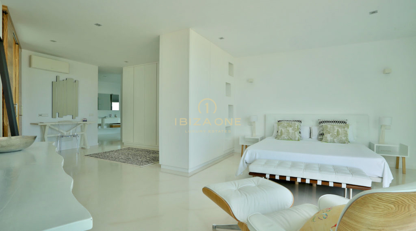 Moderne luxe villa in Vista Alegre / Es Cubells met uitzicht op zee tot Formentera te huur, Ibiza