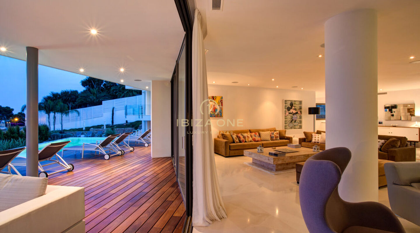 Moderne luxe villa in Vista Alegre / Es Cubells met uitzicht op zee tot Formentera te huur, Ibiza