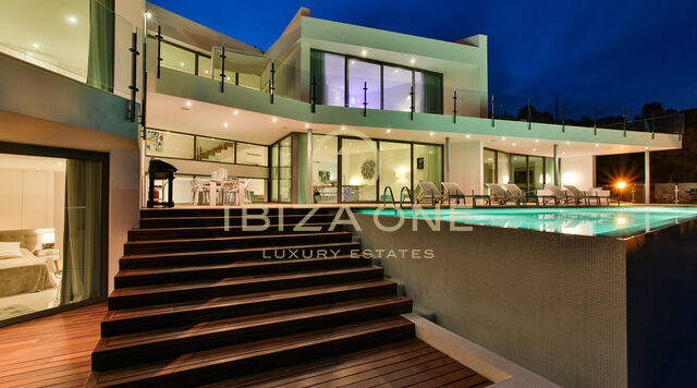 Modern luxury villa in Vista Alegre / Es Cubells with sea views to Formentera for rent, Ibiza