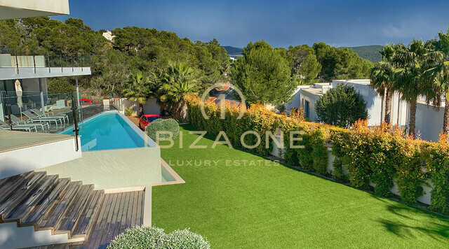 Modern luxury villa in Vista Alegre / Es Cubells with sea views to Formentera for rent, Ibiza