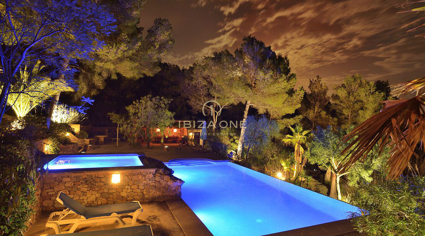 Luxusvilla auf Ibiza in mediterraner Lage zu verkaufen, Ibiza - Luxusvilla auf Ibiza in mediterraner Lage zu vermieten, Ibiza
