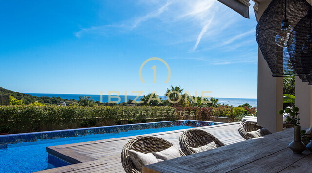 Villa de luxe avec vue sur la mer à vendre à Cap Martinet, Ibiza - Villa de luxe avec vue sur la mer à louer à Cap Martinet, Ibiza