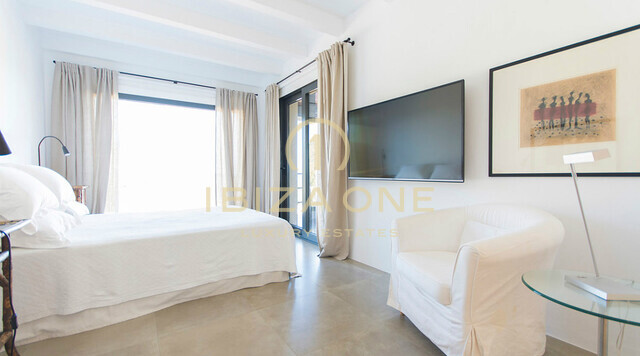 Luxury villa with sea views in Cap Martinet for sale, Ibiza - Luxury villa with sea views in Cap Martinet for rent, Ibiza