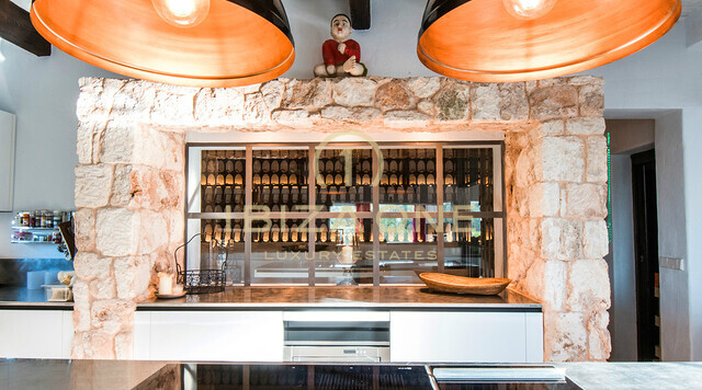 Finca design de luxe Blakstad à louer et à vendre à Ibiza - entièrement rénovée