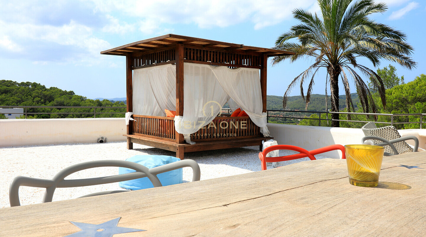 Finca design de luxe Blakstad à louer et à vendre à Ibiza - entièrement rénovée