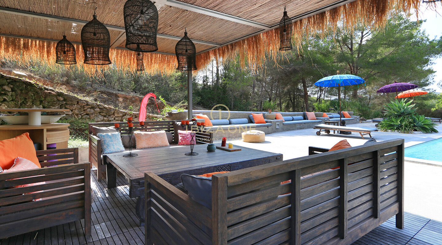 Finca design de luxe Blakstad à louer et à vendre à Ibiza - entièrement rénovée