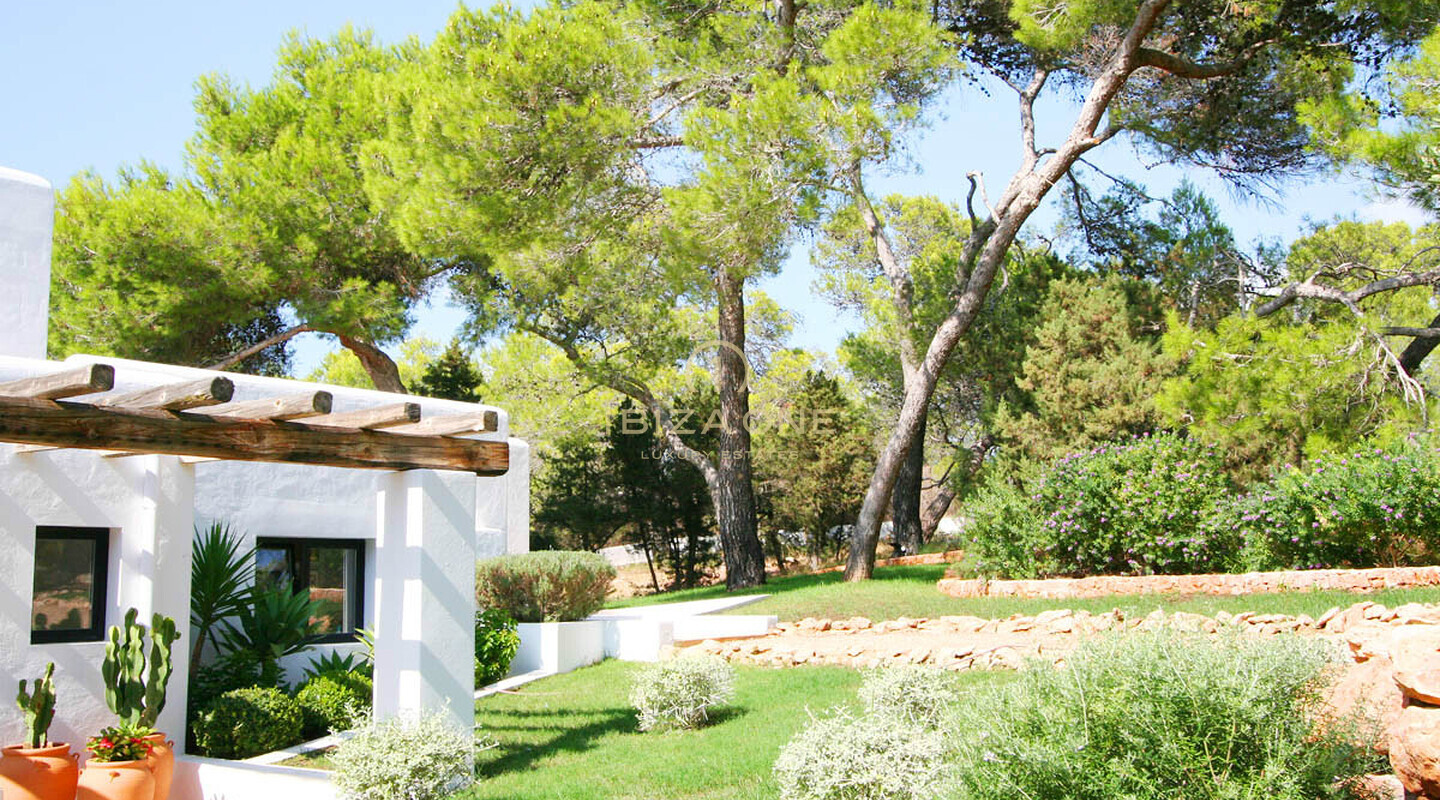 Wunderschöne Luxusvilla mit atemberaubendem Meerblick zu verkaufen, Ibiza - Wunderschöne Luxusvilla mit atemberaubendem Meerblick zu vermieten, Ibiza