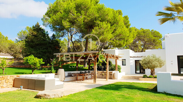 Splendida villa di lusso con vista mozzafiato sul mare in vendita, Ibiza - Splendida villa di lusso con vista mozzafiato sul mare in affitto, Ibiza