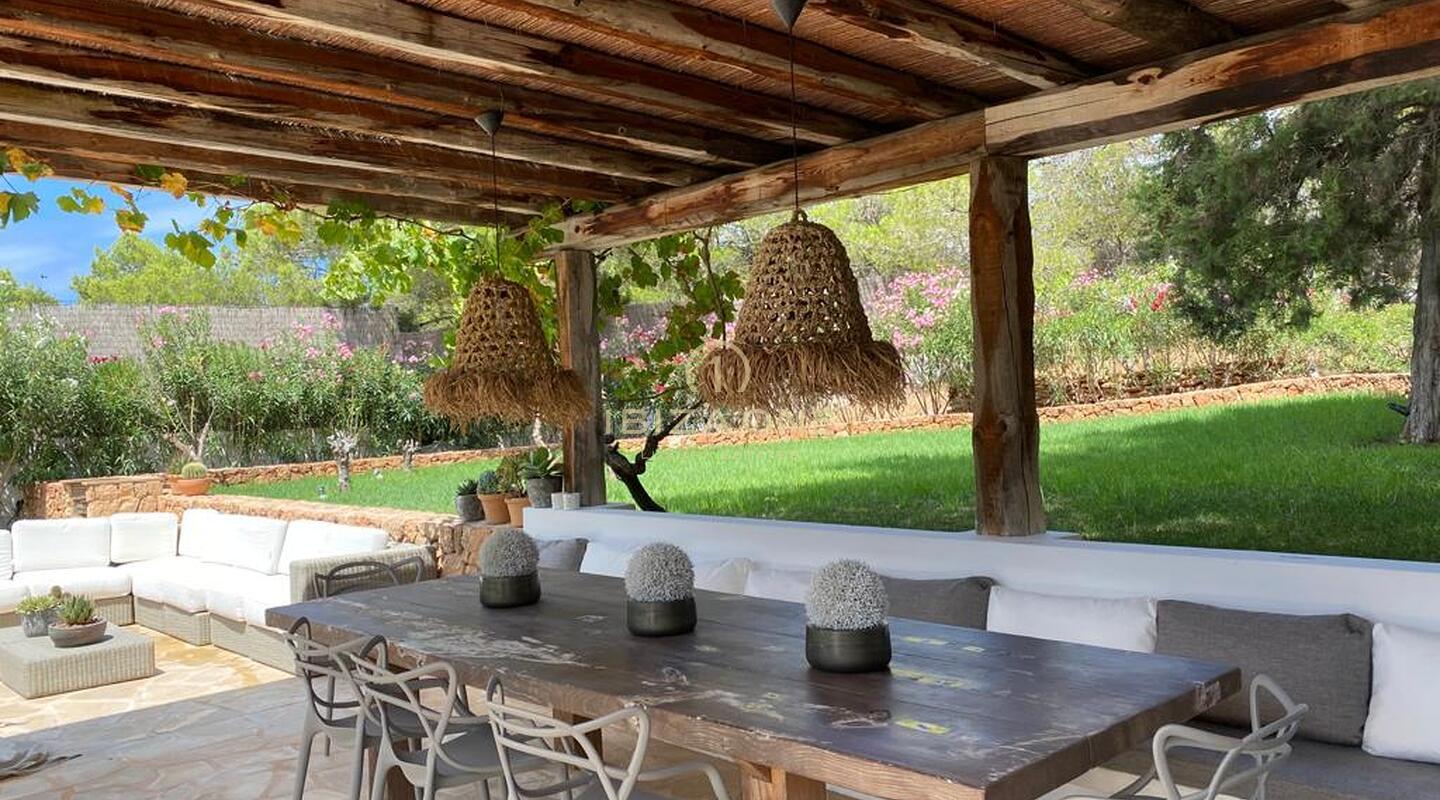 Beautiful luxury villa with sweeping sea views for sale, Ibiza - Beautiful luxury villa with sweeping sea views for rent, Ibiza