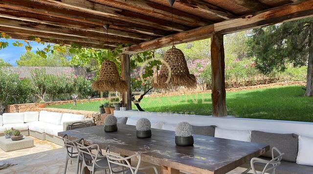 Preciosa villa de lujo con amplias vistas al mar en venta, Ibiza - Preciosa villa de lujo con amplias vistas al mar en alquiler, Ibiza
