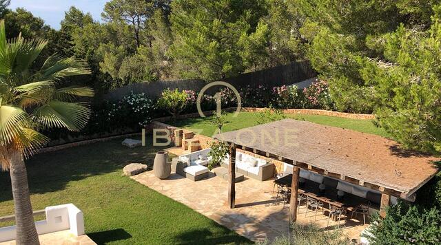 Wunderschöne Luxusvilla mit atemberaubendem Meerblick zu verkaufen, Ibiza - Wunderschöne Luxusvilla mit atemberaubendem Meerblick zu vermieten, Ibiza