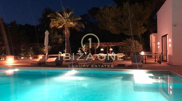 Wunderschöne Luxusvilla mit atemberaubendem Meerblick zu verkaufen, Ibiza - Wunderschöne Luxusvilla mit atemberaubendem Meerblick zu vermieten, Ibiza
