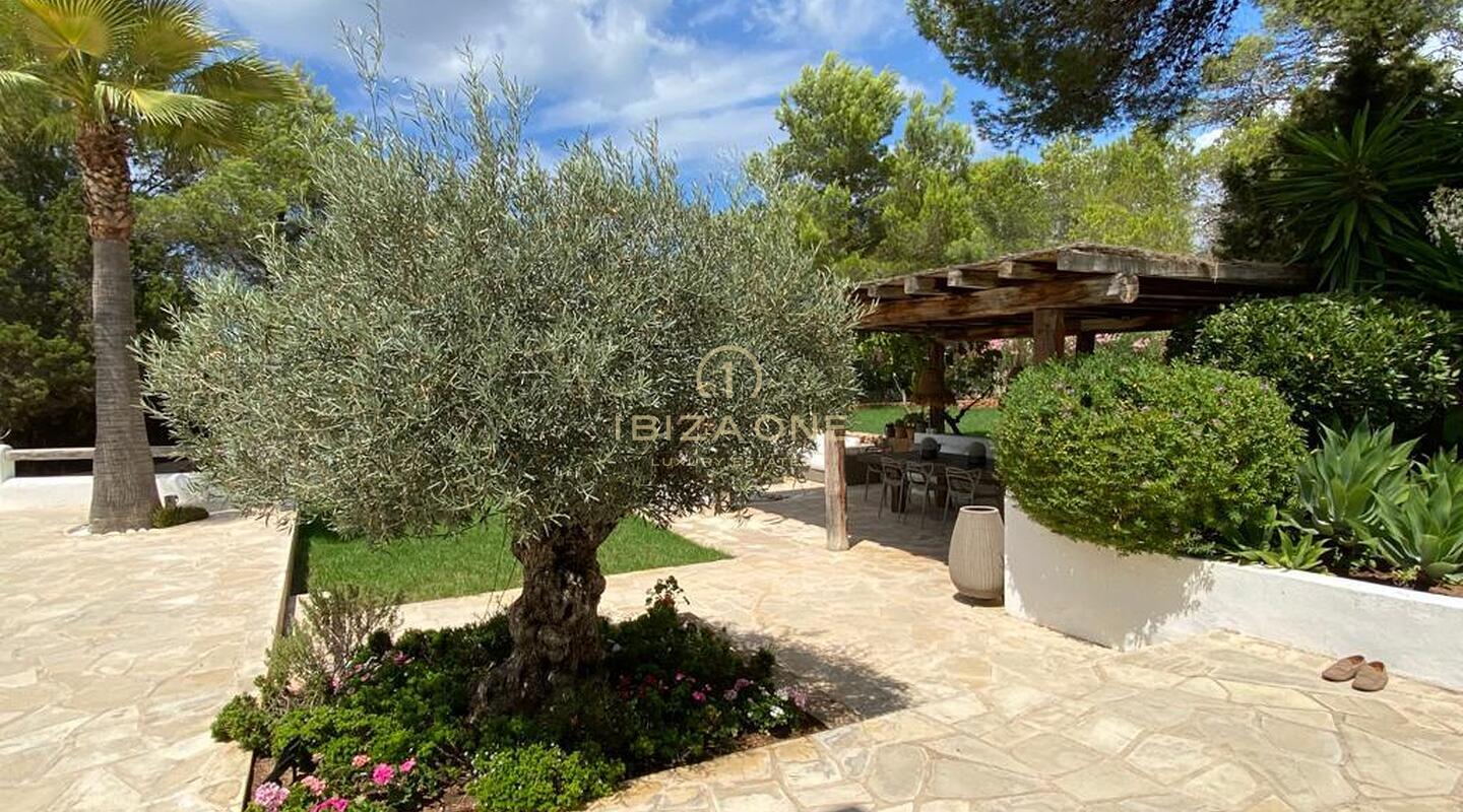 Wunderschöne Luxusvilla mit atemberaubendem Meerblick zu verkaufen, Ibiza - Wunderschöne Luxusvilla mit atemberaubendem Meerblick zu vermieten, Ibiza
