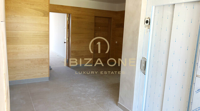 Großes Luxus-Penthouse mit Blick auf Dalt Vila und das Meer zu verkaufen, Ibiza - Großes Luxus-Penthouse mit Blick auf Dalt Vila und das Meer zu vermieten, Ibiza