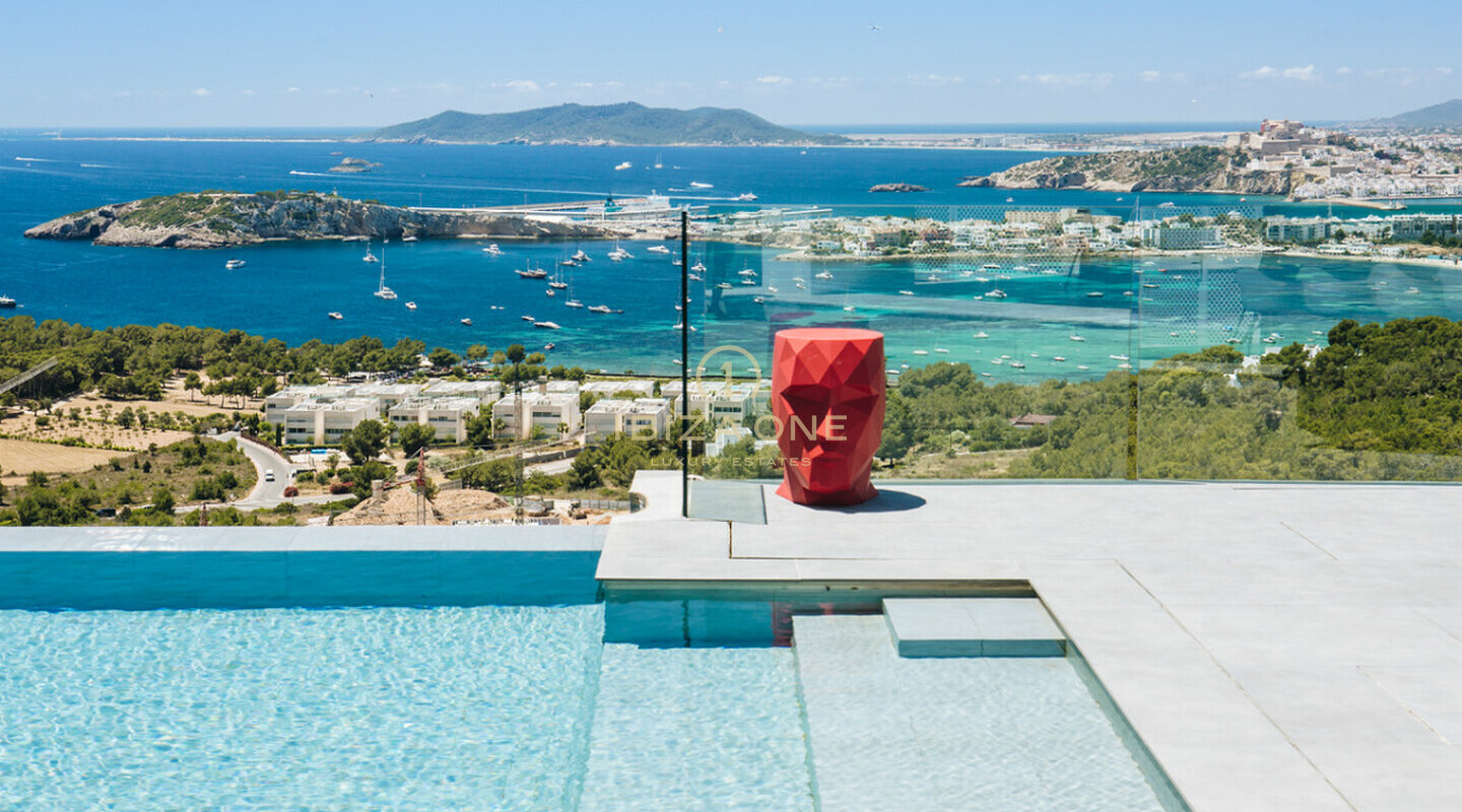 Moderne luxe villa dichtbij Ibiza met uitzicht op zee en Ibiza-stad te huur en deze luxe villa is te koop, Ibiza - Moderne luxe villa dichtbij Ibiza met uitzicht op zee en Ibiza-stad te huur en deze luxe villa is te huur, Ibiza