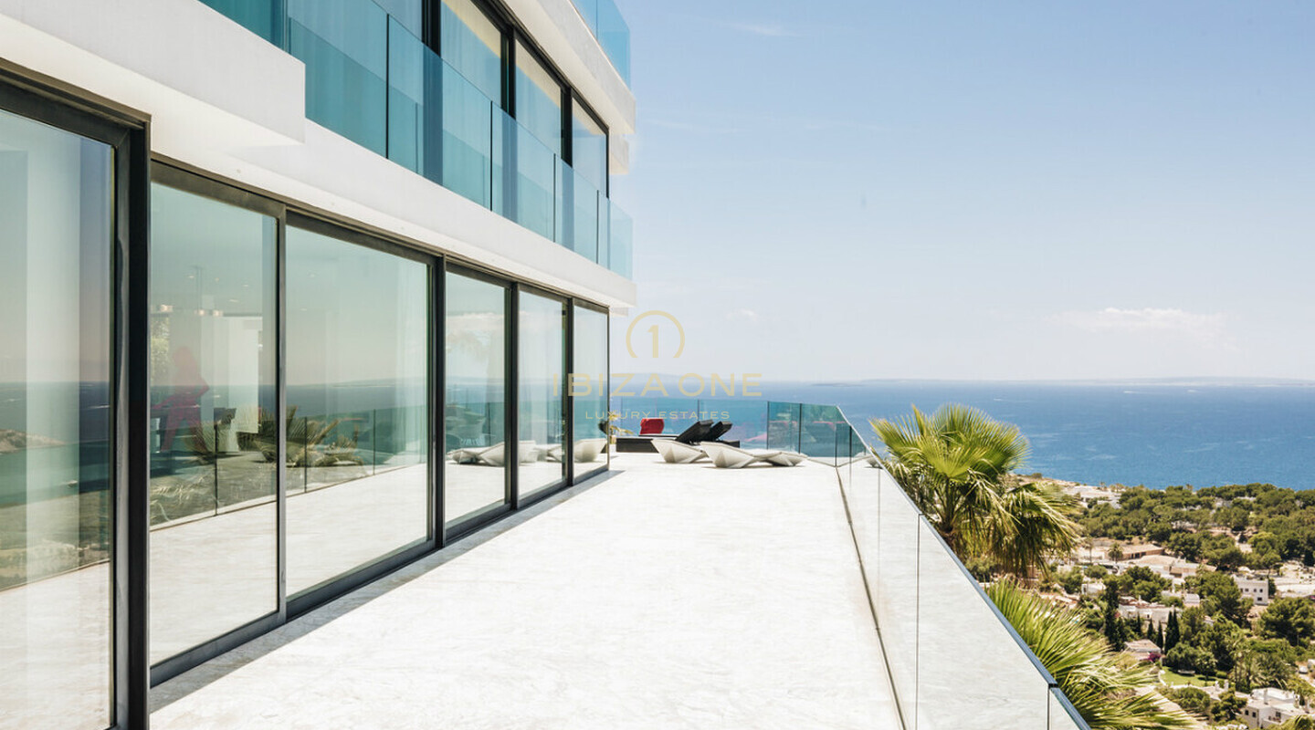 Villa de luxe moderne près d'Ibiza avec vue sur la mer et la ville d'Ibiza à louer et cette villa de luxe est à vendre, Ibiza - Villa de luxe moderne près d'Ibiza avec vue sur la mer et la ville d'Ibiza à louer et cette villa de luxe est à louer, Ibiza