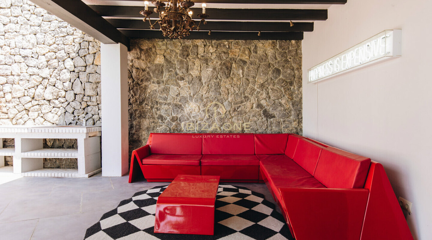 Villa de luxe moderne près d'Ibiza avec vue sur la mer et la ville d'Ibiza à louer et cette villa de luxe est à vendre, Ibiza - Villa de luxe moderne près d'Ibiza avec vue sur la mer et la ville d'Ibiza à louer et cette villa de luxe est à louer, Ibiza