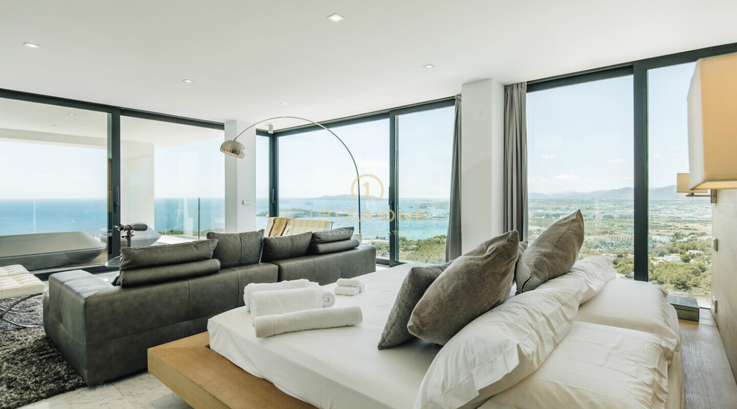 Modern luxury villa close to Ibiza with views to the sea and Ibiza town for rent and this luxury villa is for sale, Ibiza - Modern luxury villa close to Ibiza with views to the sea and Ibiza town for rent and this luxury villa is for rent, Ibiza